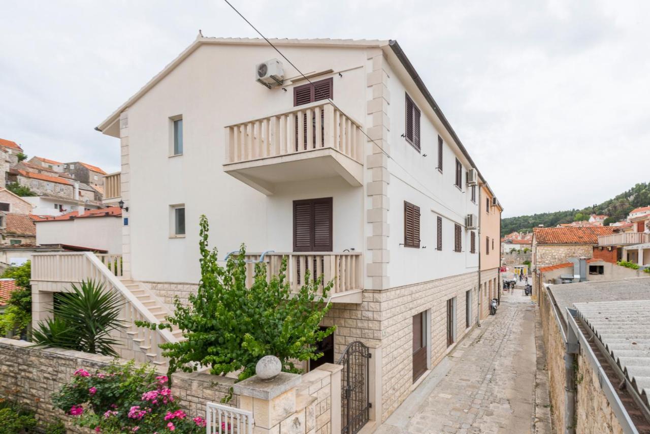 Historic Center Hvar Town- A Few Steps From The Main Square المظهر الخارجي الصورة